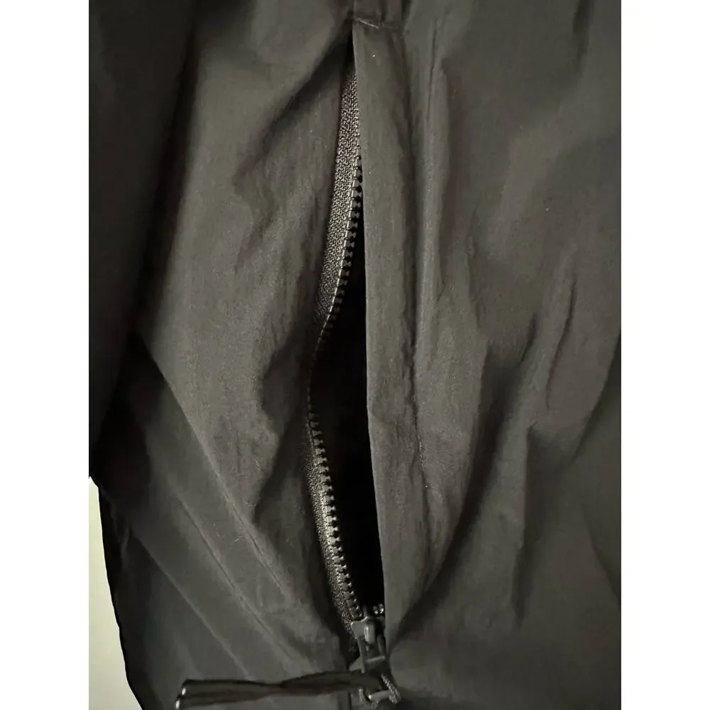 Mens Gap Black Lightweight Puffer Jacket size Large